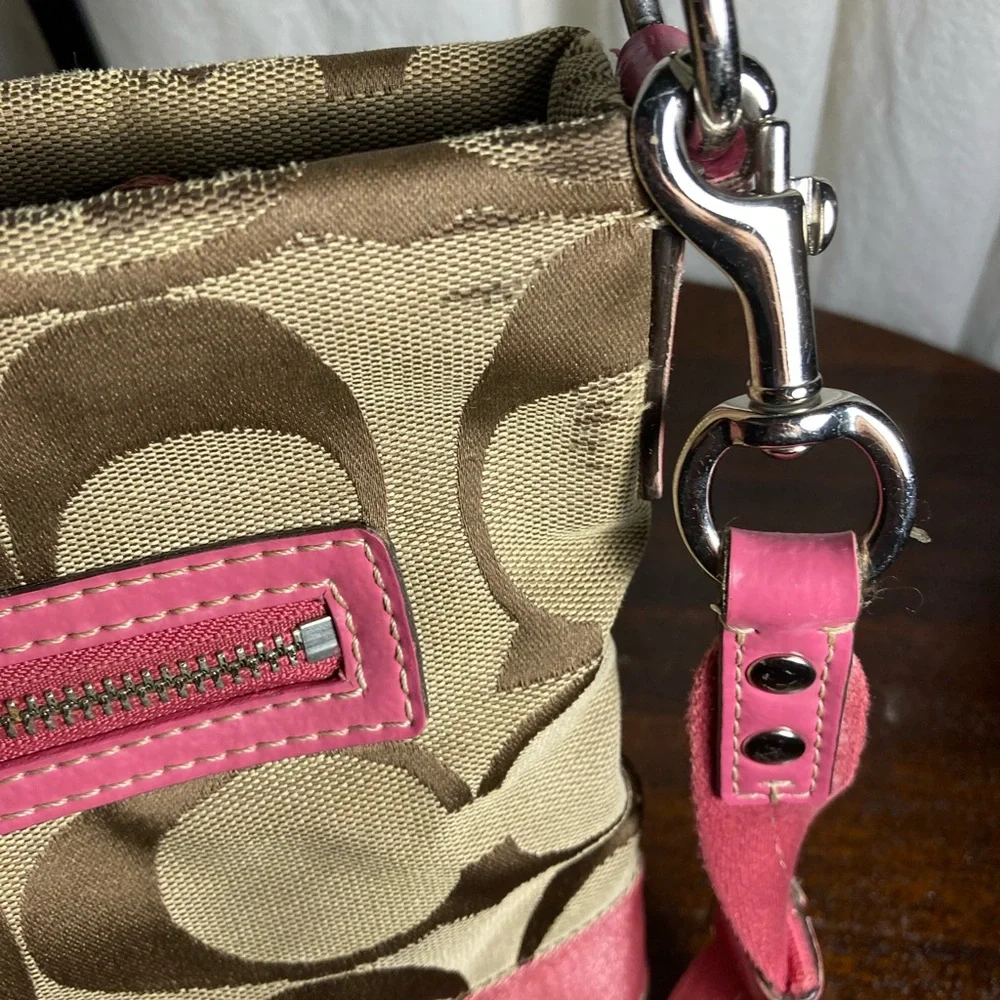 Coach Signature Shoulder Bag - Pink and Tan